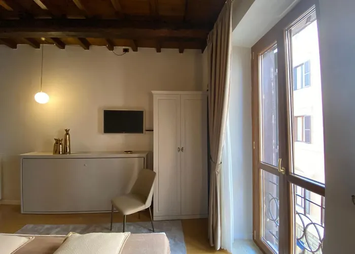 Condotti 4* Roma