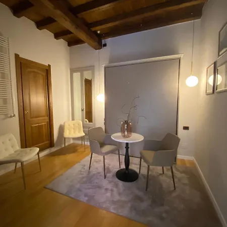 Affittacamere Condotti Roma