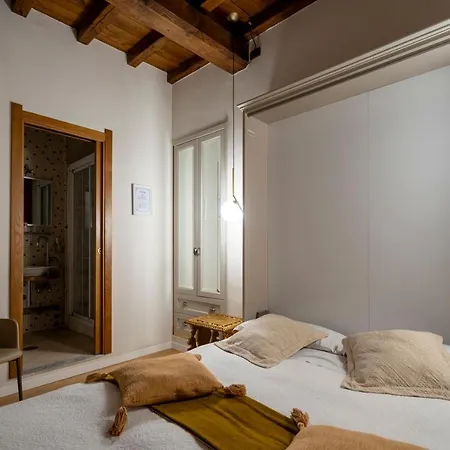 Affittacamere Condotti Roma
