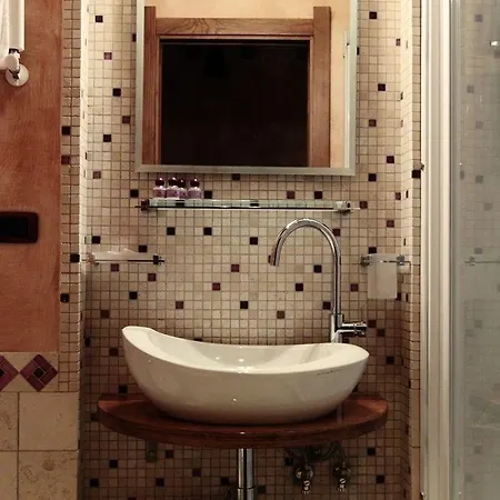 Condotti Affittacamere Roma