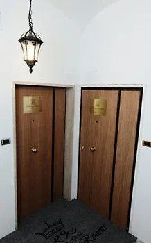로나스 룸스