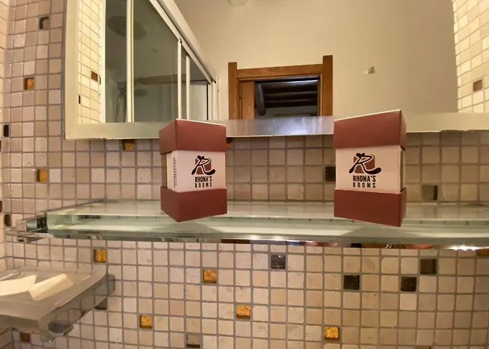 Konukevi Condotti Roma