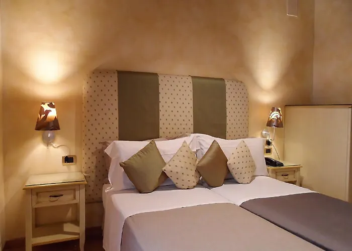 Konukevi Condotti Roma