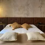 Condotti