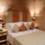 Condotti 4* Rome