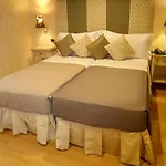 Condotti 4*