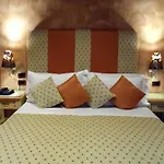 Condotti Guest house